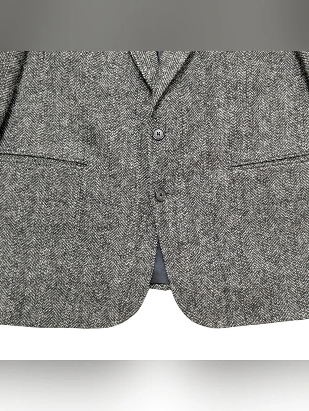 Harris Tweed Lands End Blazer Jacket Men's Size 44R Gray Herringbone Sport Coat